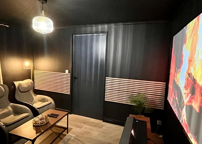 Europole 2 Gare De & Centre *