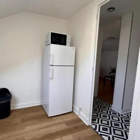 Europole 2 Gare De & Centre Apartmán *